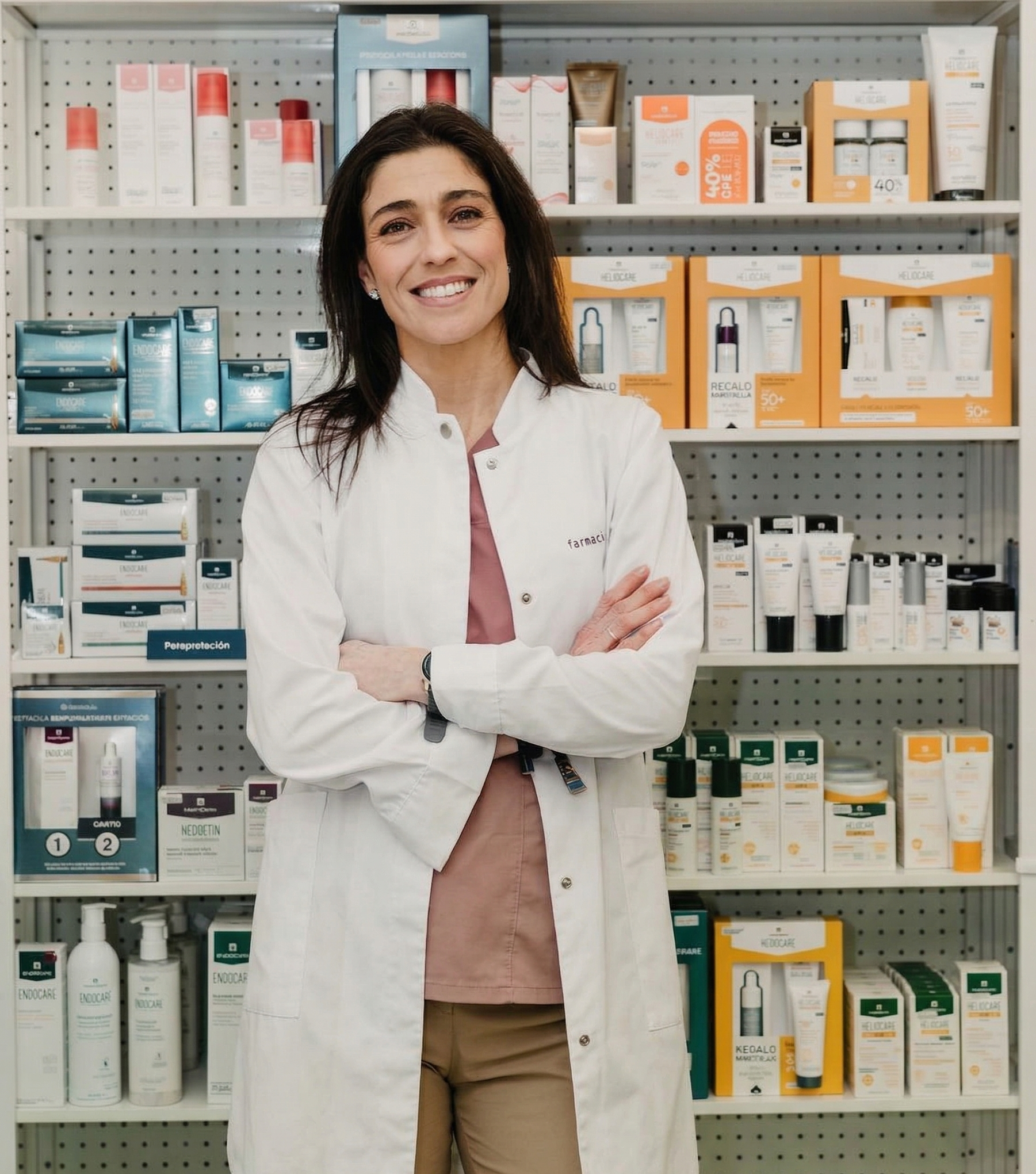 María Serrano, farmacéutica experta en dermocosmética